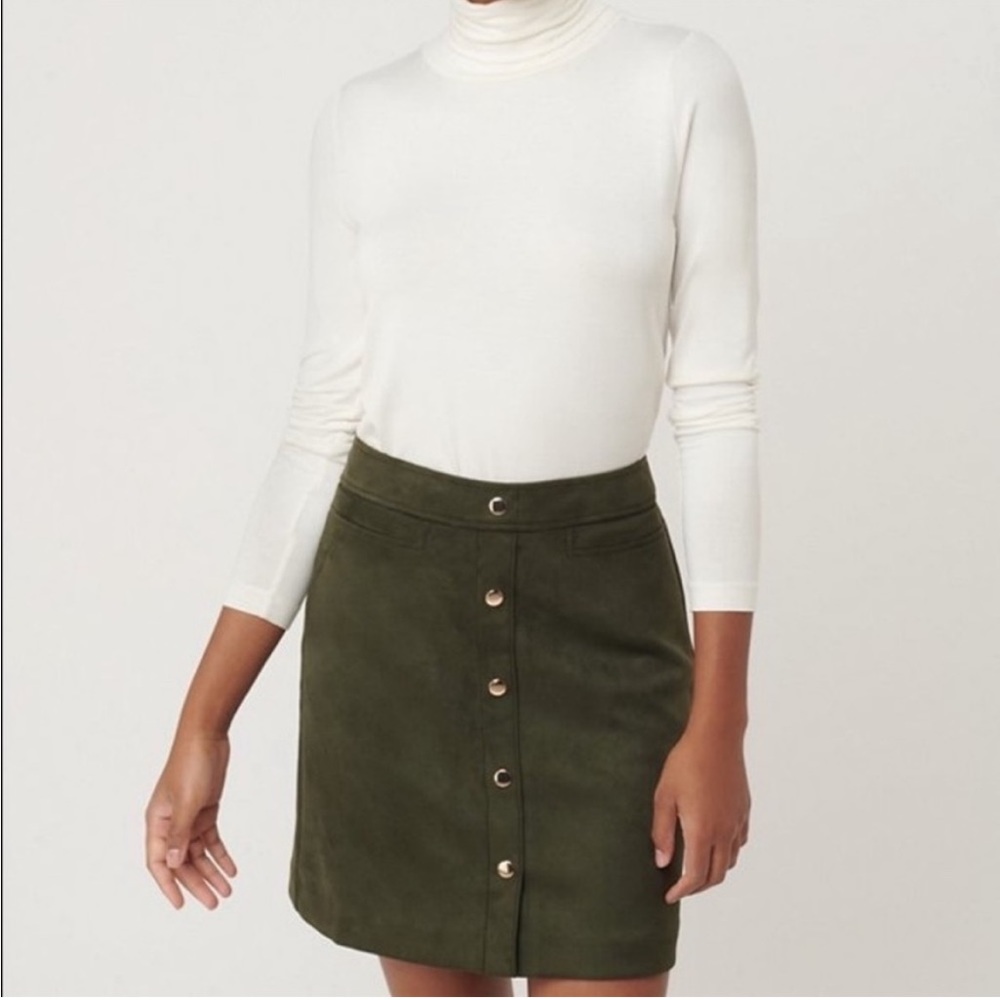 NWT Loft Green Suede Mini Skirt
